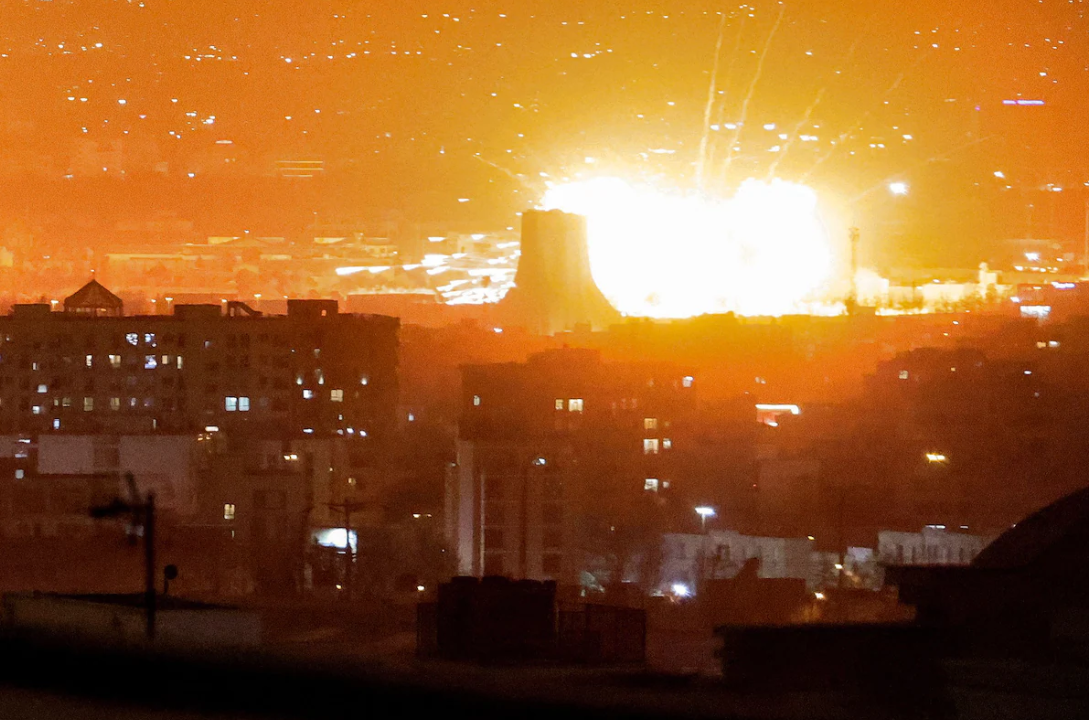 Frappe_sur_un_pétrolier_iranien,_flambée_du_pétrole_et_pari_d’Airtel