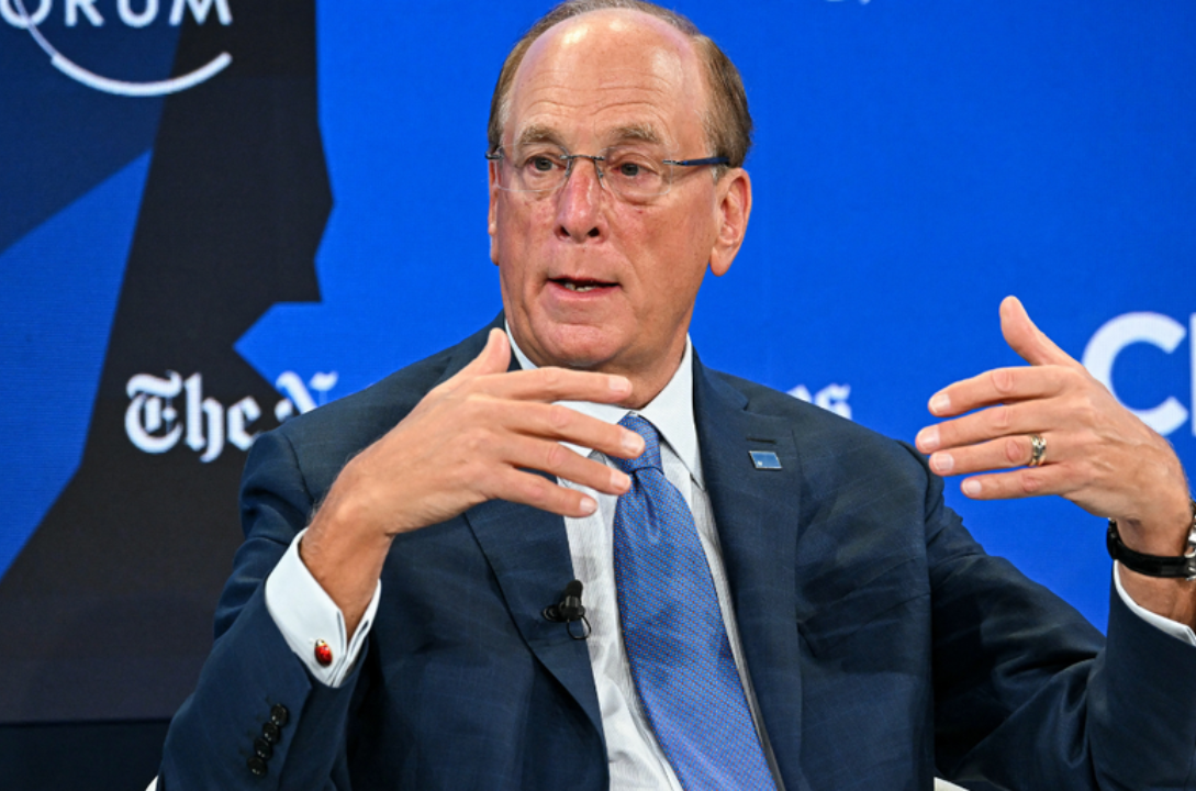 Larry_Fink_voit_deux_issues_extrêmes_à_la_guerre_en_Iran_Meta
