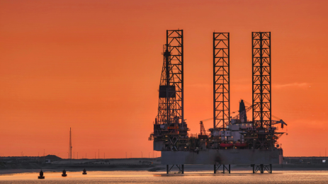 Les_actions_reculent_et_le_pétrole_grimpe_alors_que_les_doutes