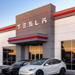Tesla _ revenus liés à Musk sous surveillance