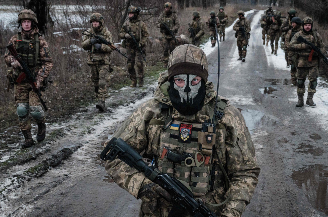 Ukraine : les combats se poursuivent près de Stepnohirsk et dans le secteur du Dnipro