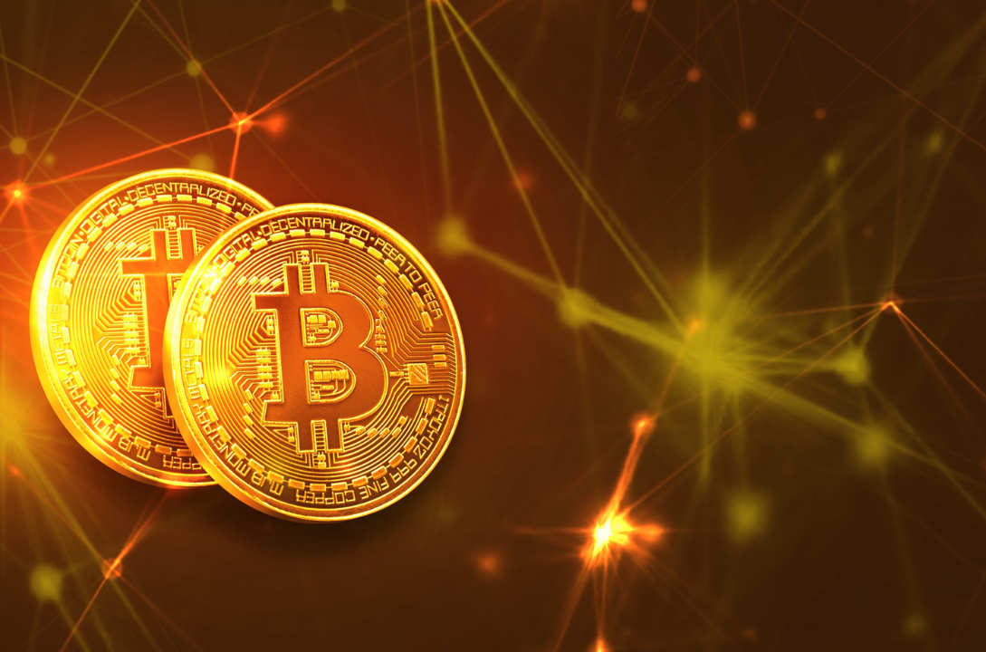 Graphique Bitcoin autour de 62 000 dollars avec pression des futures, liquidations longues et prudence avant la Fed
