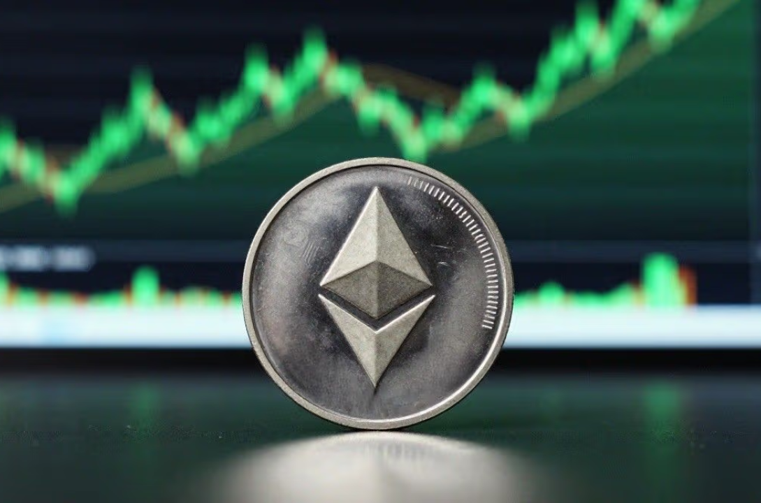 Ethereum soutenu par accumulation des whales, données on-chain favorables et nouvelle roadmap Lean Ethereum