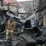 Kyiv touchée par plusieurs explosions après une alerte aux missiles balistiques russes