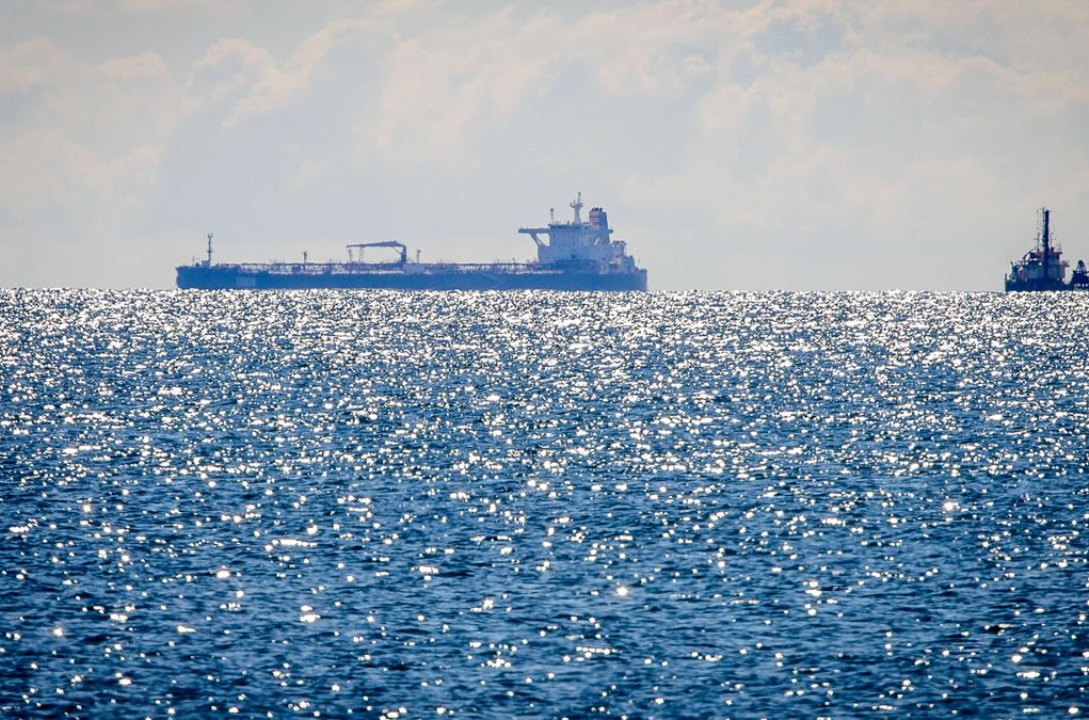 Frappes ukrainiennes contre pétroliers russes et infrastructures énergétiques en mer d’Azov