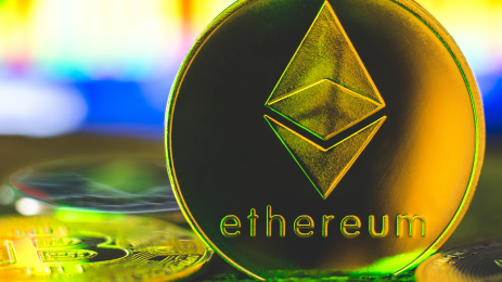 Liquidations crypto de 330 millions de dollars en 24 heures avec Ethereum en tête des pertes